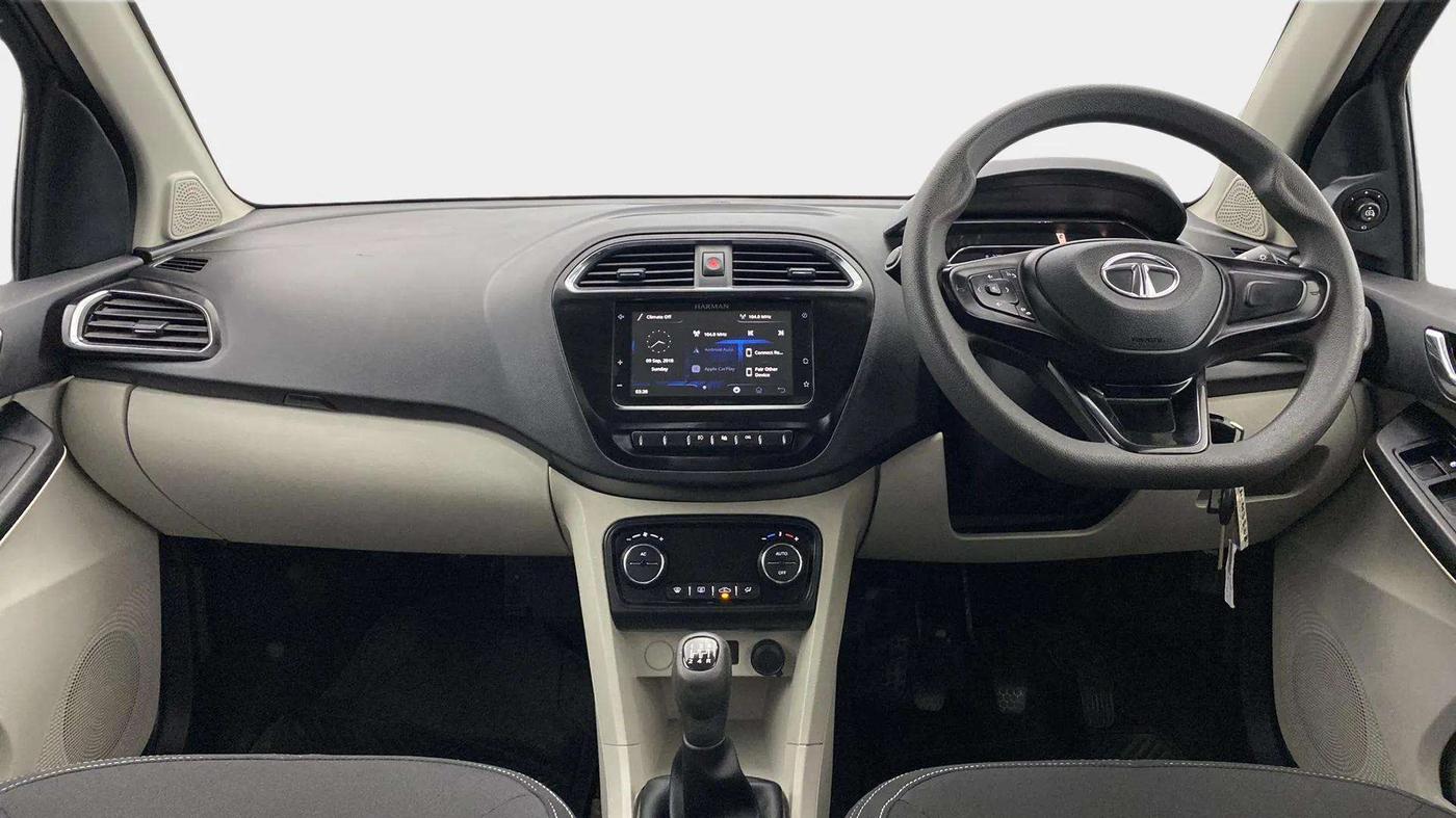 2023 Tata Tiago XZ PLUS CNG, CNG, Manual, 10,353 km, Dashboard