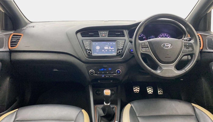 2017 Hyundai i20 Active 1.2 SX, Petrol, Manual, 47,734 km, Dashboard