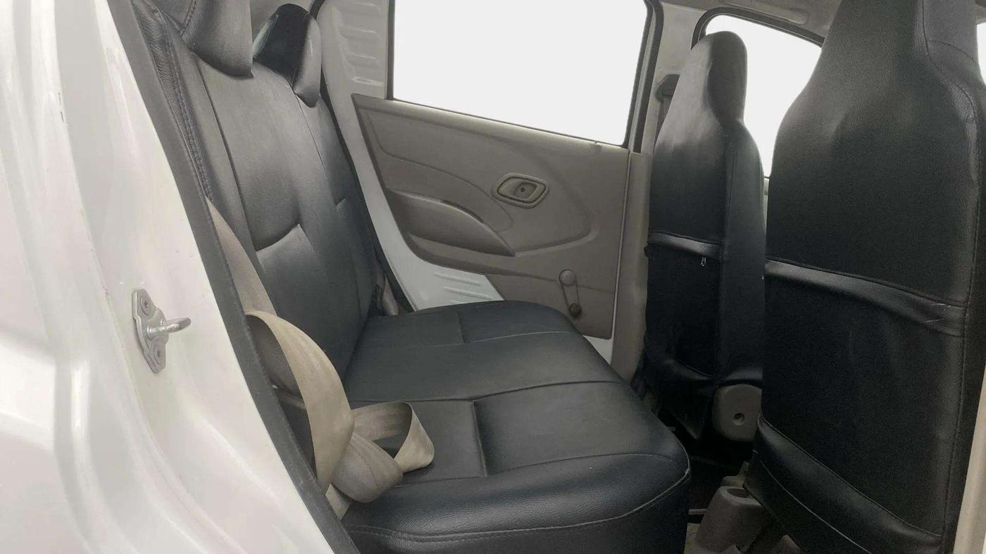 2017 Datsun Redi Go T (O), Petrol, Manual, 54,255 km, Right Side Rear Door Cabin