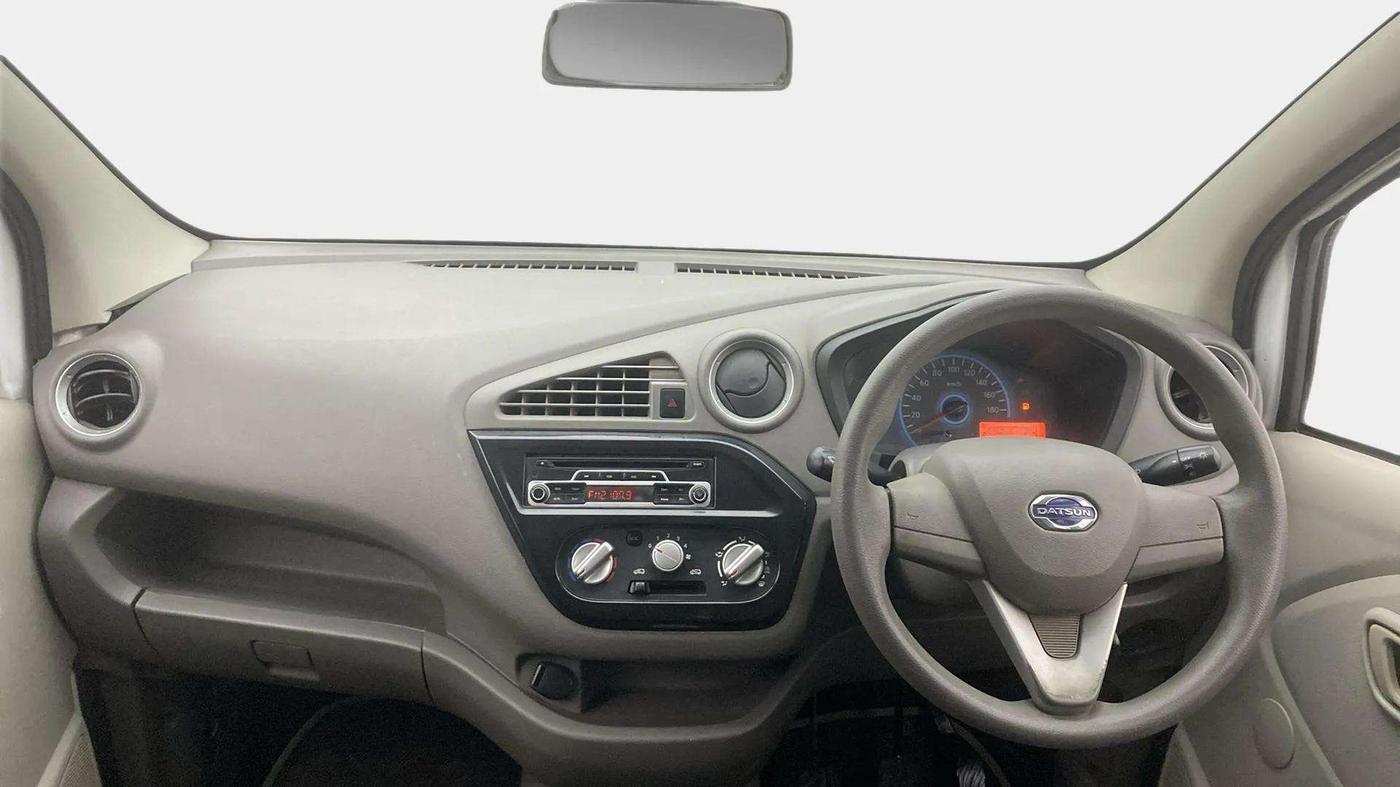 2017 Datsun Redi Go T (O), Petrol, Manual, 54,255 km, Dashboard