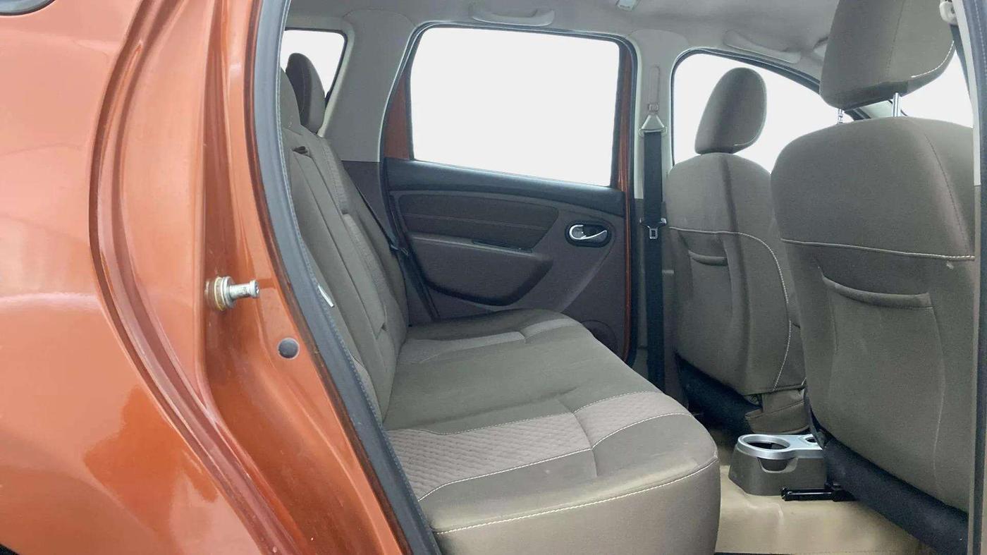 2018 Renault Duster 110 PS RXZ 4X2 AMT DIESEL, Diesel, Automatic, 80,440 km, Right Side Rear Door Cabin