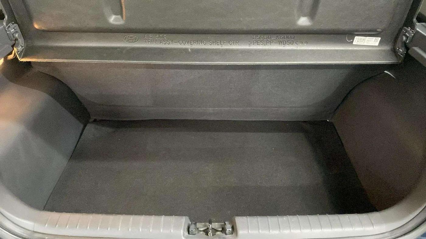 2020 Hyundai GRAND I10 NIOS ASTA AMT 1.2 KAPPA VTVT, Petrol, Automatic, 17,090 km, Boot Inside