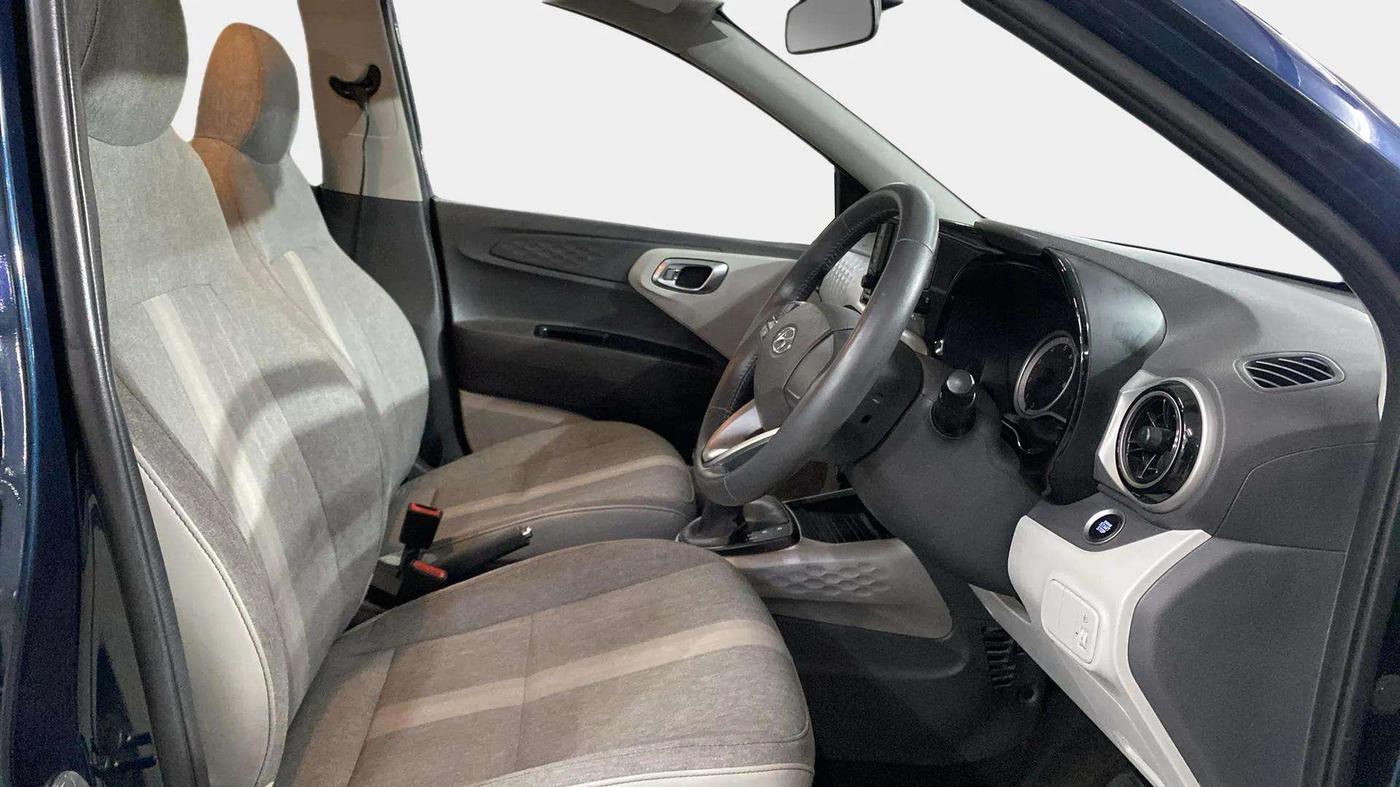 2020 Hyundai GRAND I10 NIOS ASTA AMT 1.2 KAPPA VTVT, Petrol, Automatic, 17,090 km, Right Side Front Door Cabin