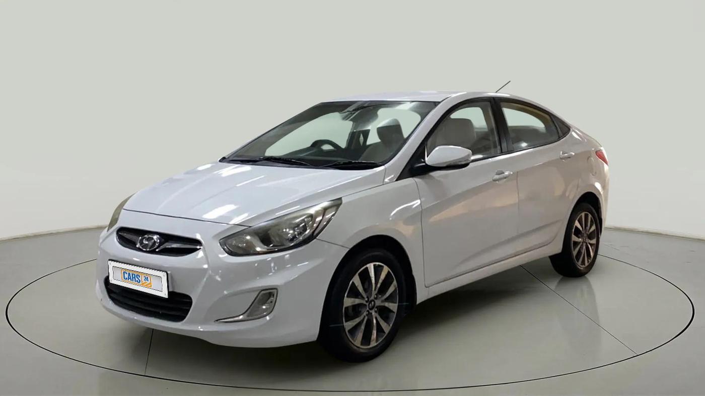 2014 Hyundai Verna FLUIDIC 1.6 VTVT EX, Petrol, Manual, 31,166 km, Left Front Diagonal