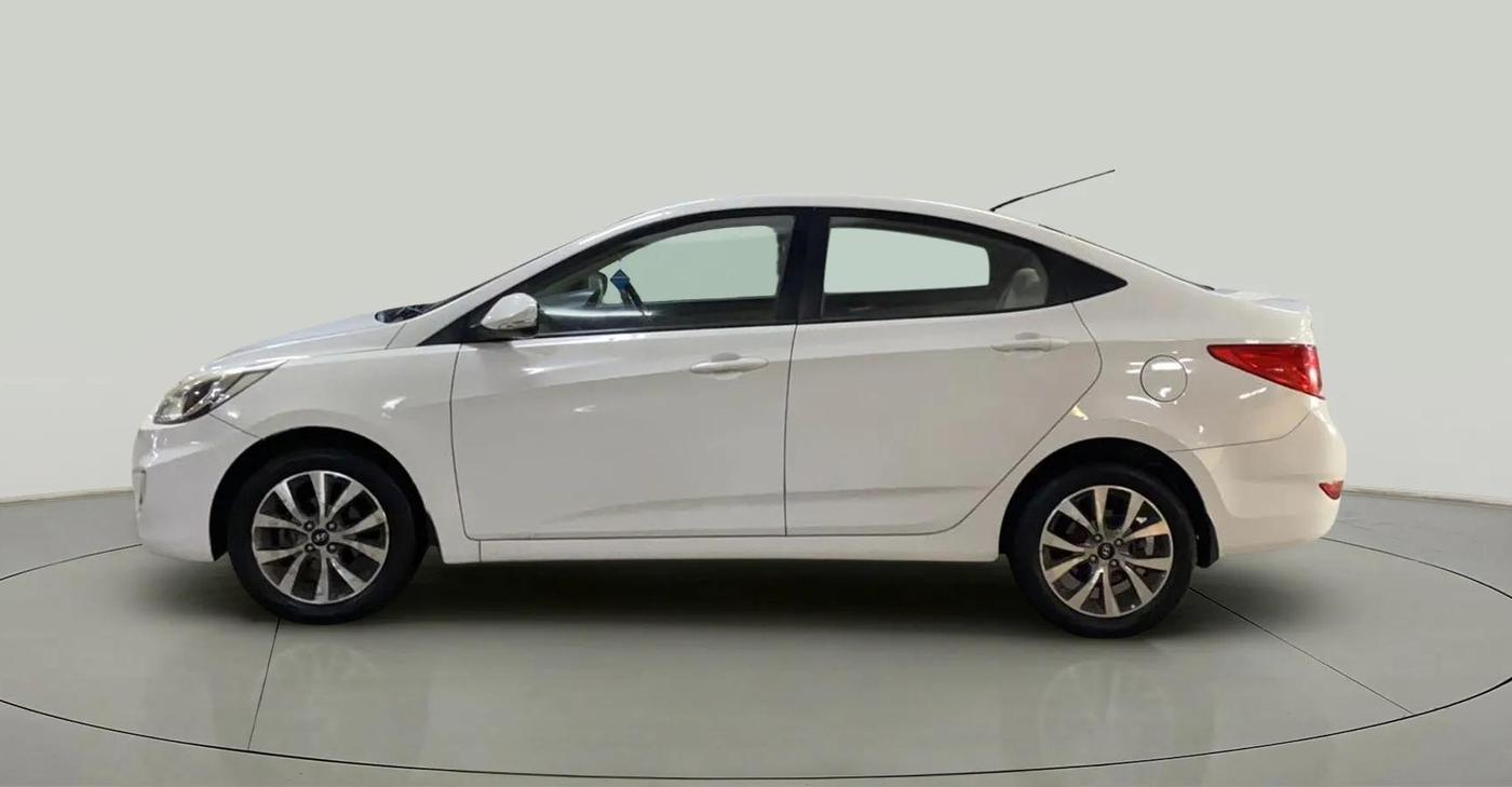 2014 Hyundai Verna FLUIDIC 1.6 VTVT EX, Petrol, Manual, 31,166 km, Left Side