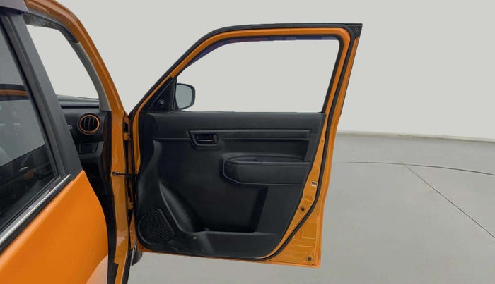 2020 Maruti S PRESSO VXI+, Petrol, Manual, 63,332 km, RHS Front Door