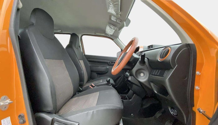 2020 Maruti S PRESSO VXI+, Petrol, Manual, 63,332 km, Right Side Front Door Cabin