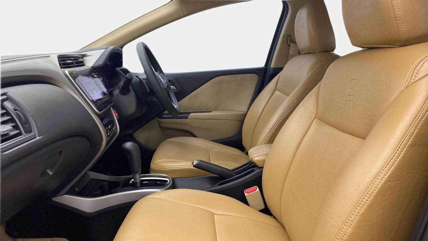 2017 Honda City 1.5L I-VTE V CVT, Petrol, Automatic, 67,636 km, Right Side Front Door Cabin
