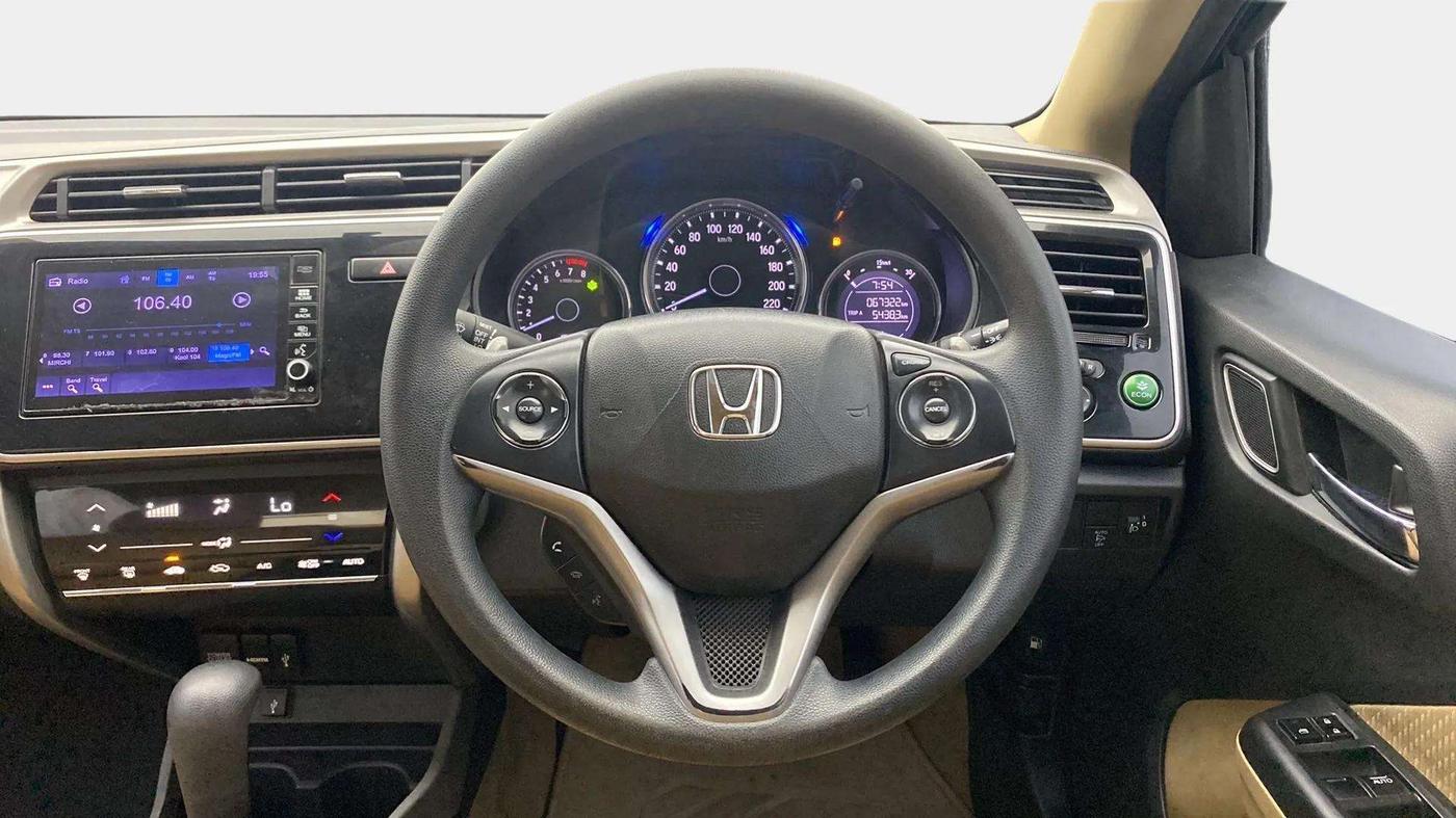 2017 Honda City 1.5L I-VTE V CVT, Petrol, Automatic, 67,636 km, Steering Wheel Close Up