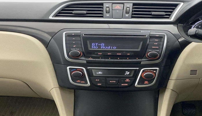 2014 Maruti Ciaz ZXI, Petrol, Manual, 75,411 km, AC Unit - Car heater not working