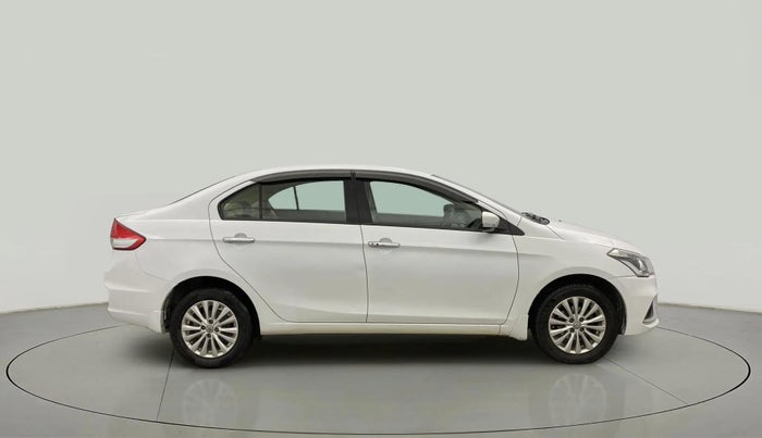 2014 Maruti Ciaz ZXI, Petrol, Manual, 75,411 km, Right Side View