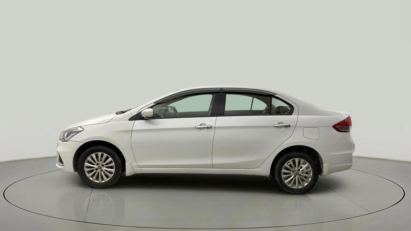 2014 Maruti Ciaz ZXI, Petrol, Manual, 75,578 km, Left Side