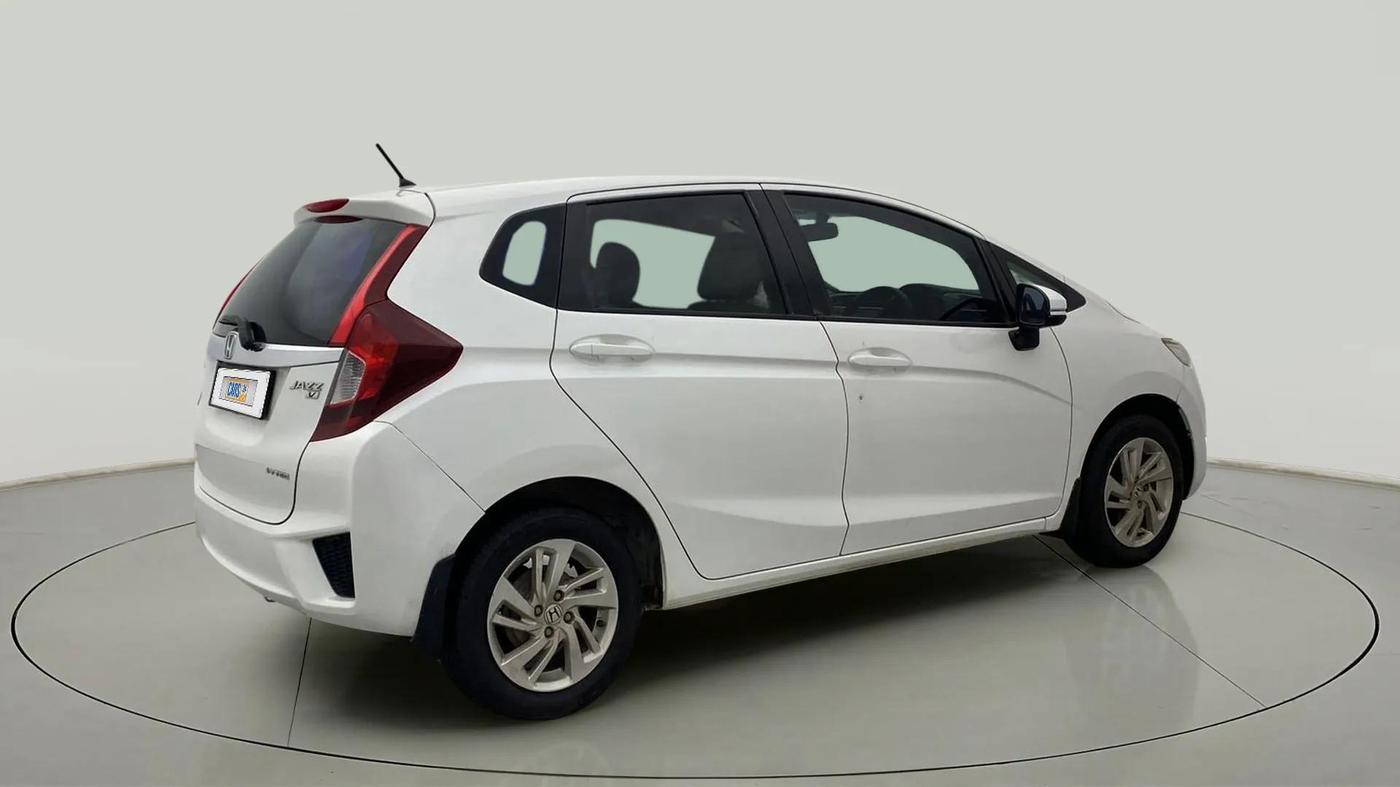 2016 Honda Jazz 1.2L I-VTEC V, Petrol, Manual, 27,933 km, Right Back Diagonal