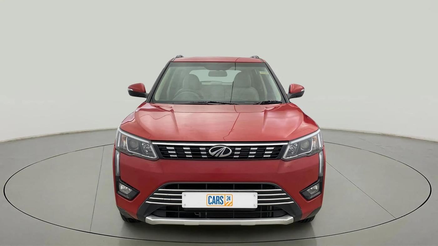2022 Mahindra XUV300 W8 1.5 DIESEL, Diesel, Manual, 15,682 km, Front