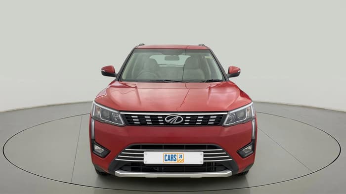 2022 Mahindra XUV300 W8 1.5 DIESEL, Diesel, Manual, 15,682 km, Front