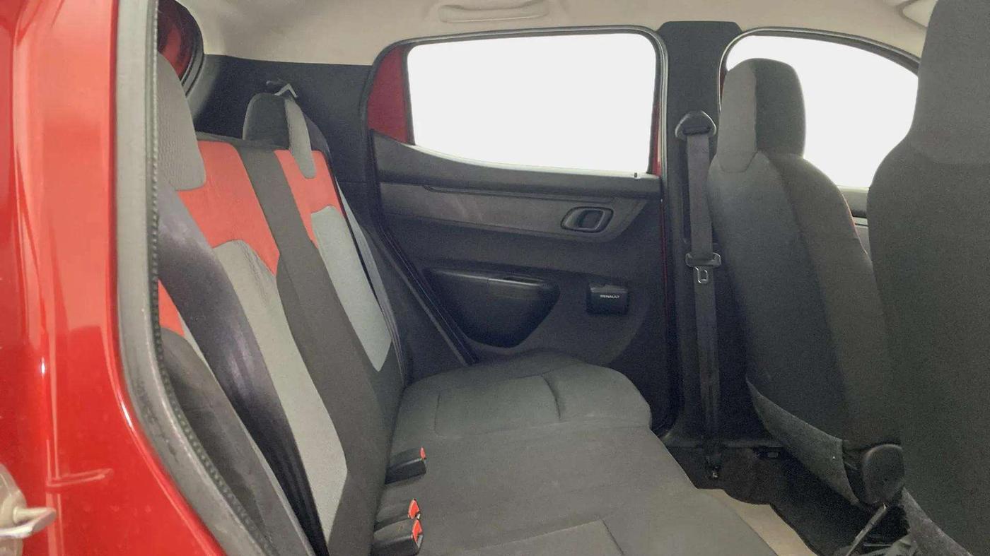 2018 Renault Kwid RXT 1.0 AMT (O), Petrol, Automatic, 8,609 km, Right Side Rear Door Cabin