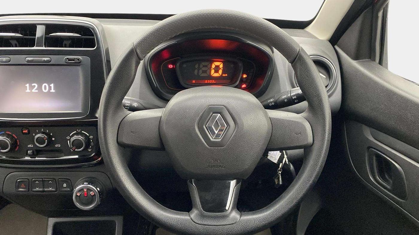 2018 Renault Kwid RXT 1.0 AMT (O), Petrol, Automatic, 8,609 km, Steering Wheel Close Up