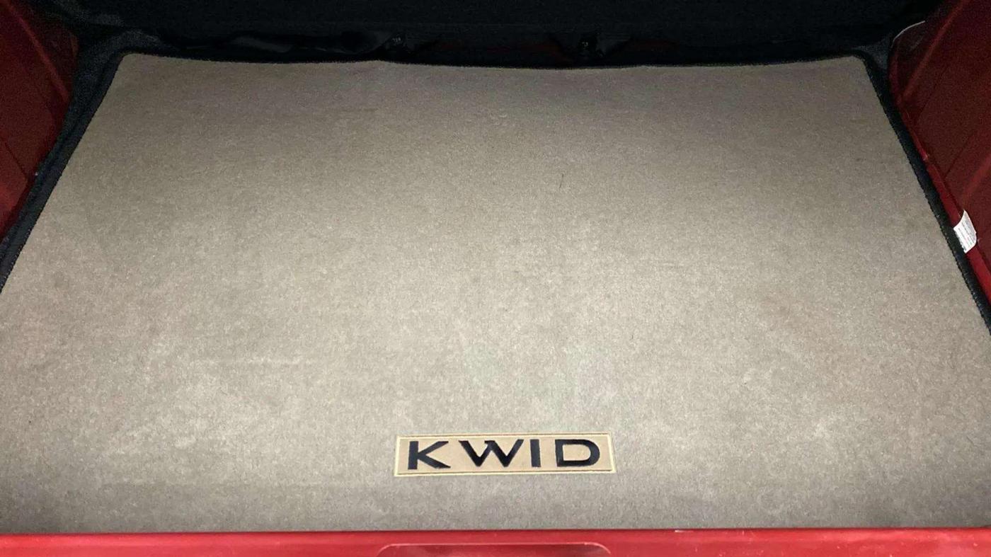 2018 Renault Kwid RXT 1.0 AMT (O), Petrol, Automatic, 8,609 km, Boot Open Zoomed View