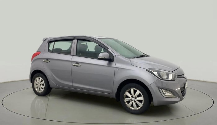 2014 Hyundai i20 SPORTZ 1.2, Petrol, Manual, 48,701 km, Right Front Diagonal