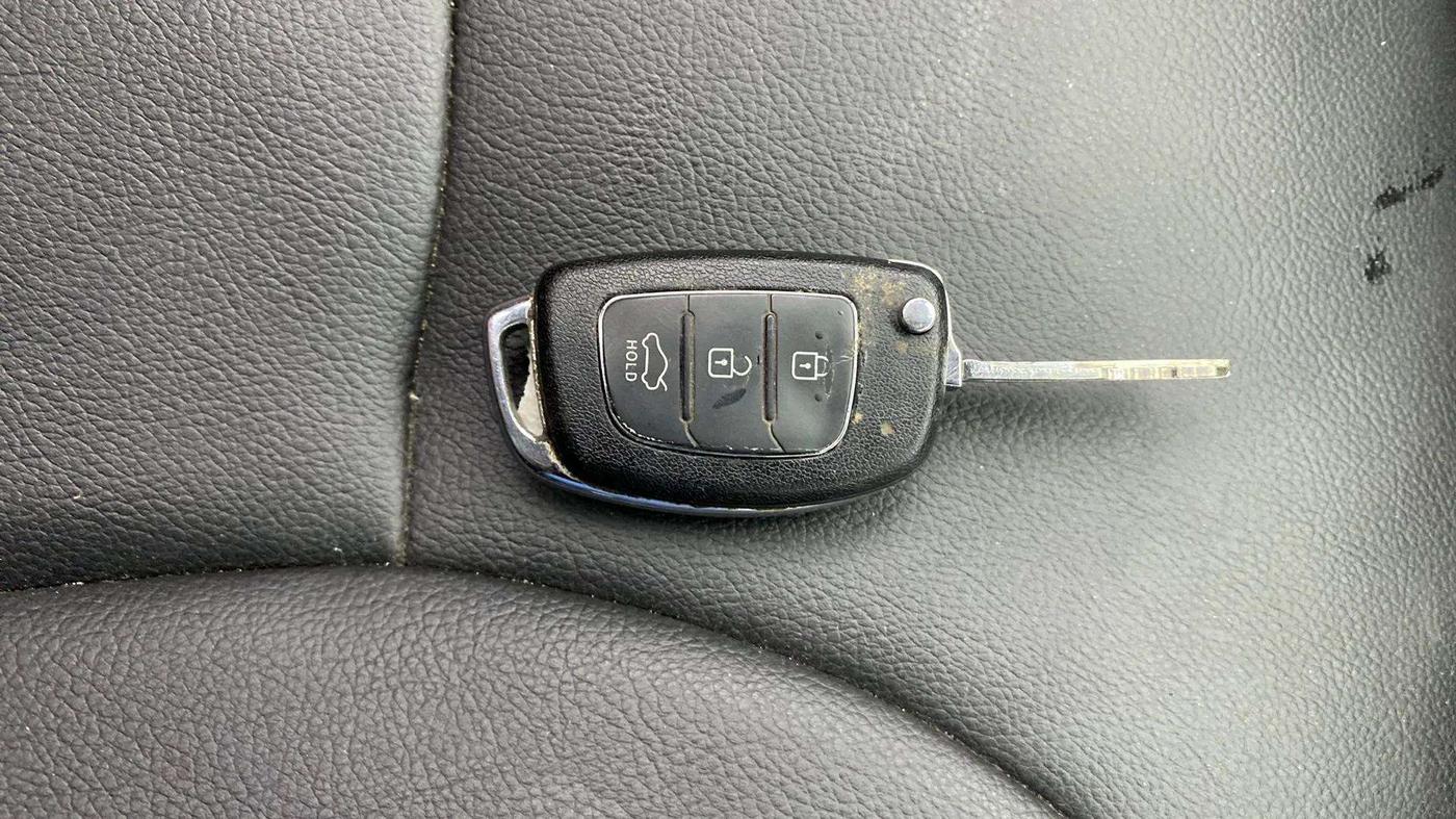 2014 Hyundai i20 SPORTZ 1.2, Petrol, Manual, 48,772 km, Key Close Up
