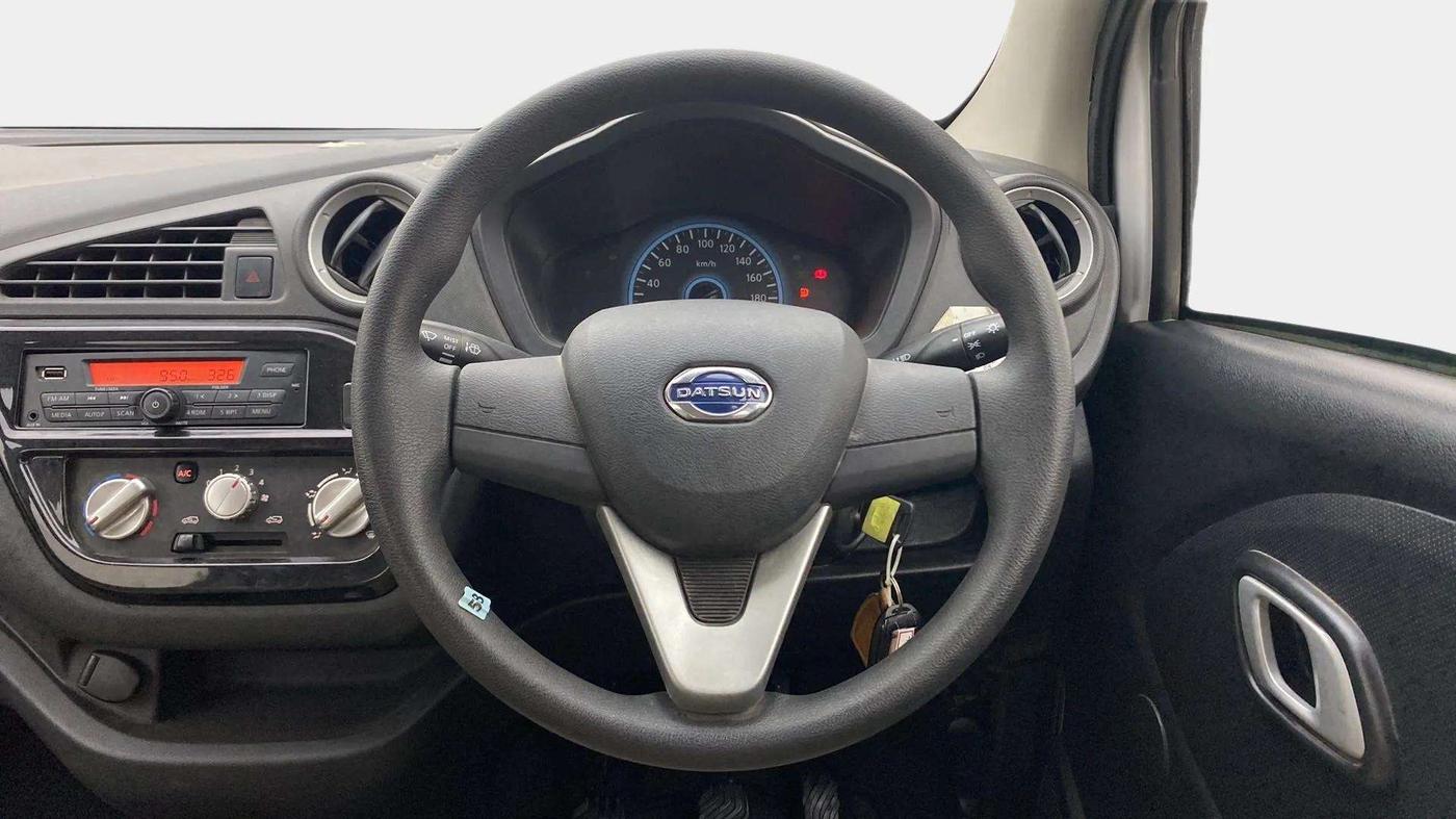 2018 Datsun Redi Go T (O), Petrol, Manual, 27,041 km, Steering Wheel Close Up