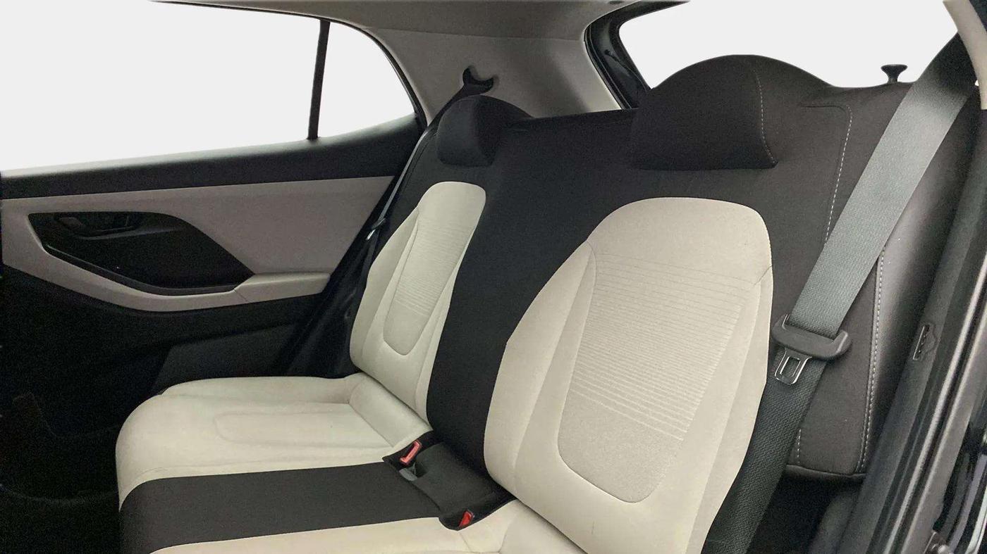 2021 Hyundai Creta EX 1.5 PETROL, Petrol, Manual, 27,381 km, Right Side Rear Door Cabin