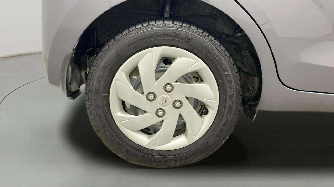 2019 Hyundai NEW SANTRO ASTA MT, Petrol, Manual, 43,670 km, Right Rear Wheel