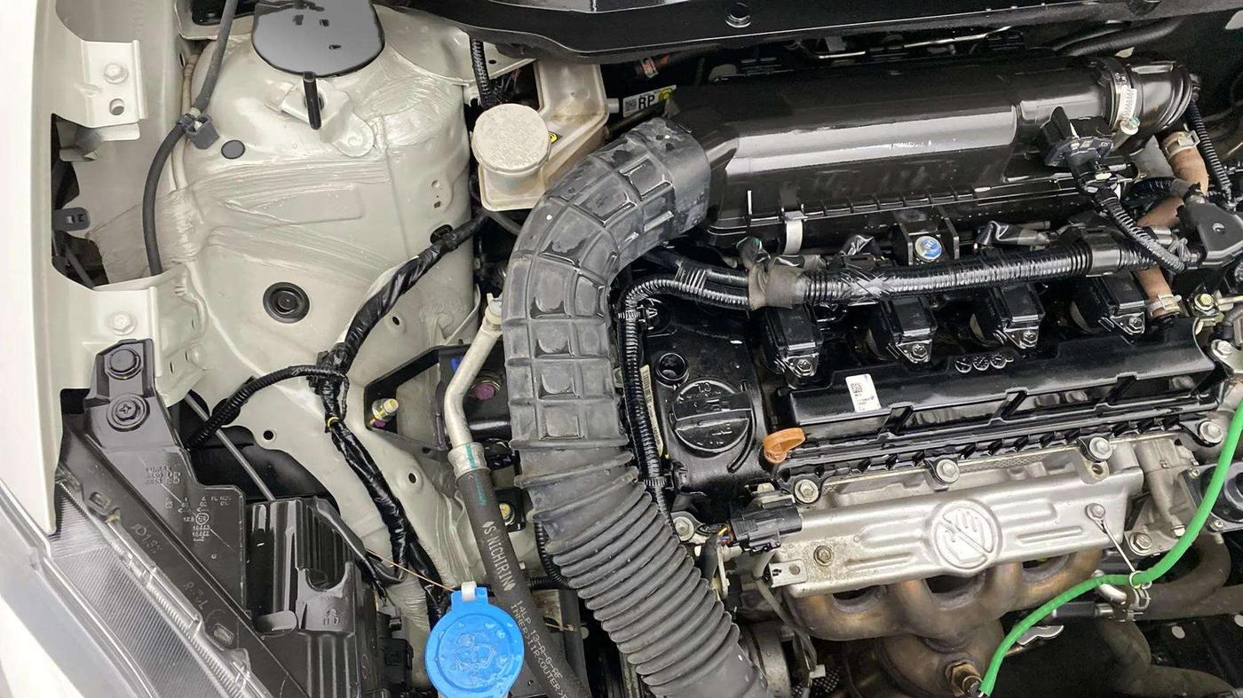 2023 Maruti Swift ZXI PLUS, Petrol, Manual, 10,238 km, Engine View - Right