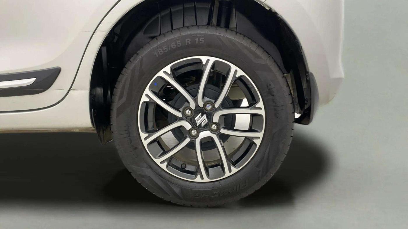 2023 Maruti Swift ZXI PLUS, Petrol, Manual, 10,238 km, Left Rear Wheel