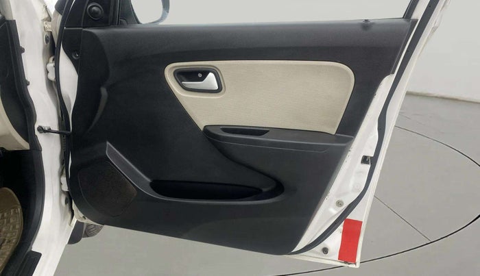 2019 Maruti Alto VXI, Petrol, Manual, 74,890 km, Driver Side Door Panels Control