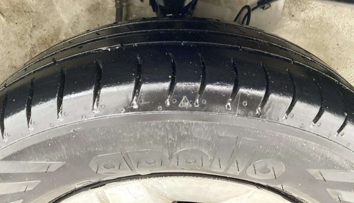 2019 Maruti Alto VXI, Petrol, Manual, 74,890 km, Right Front Tyre Tread