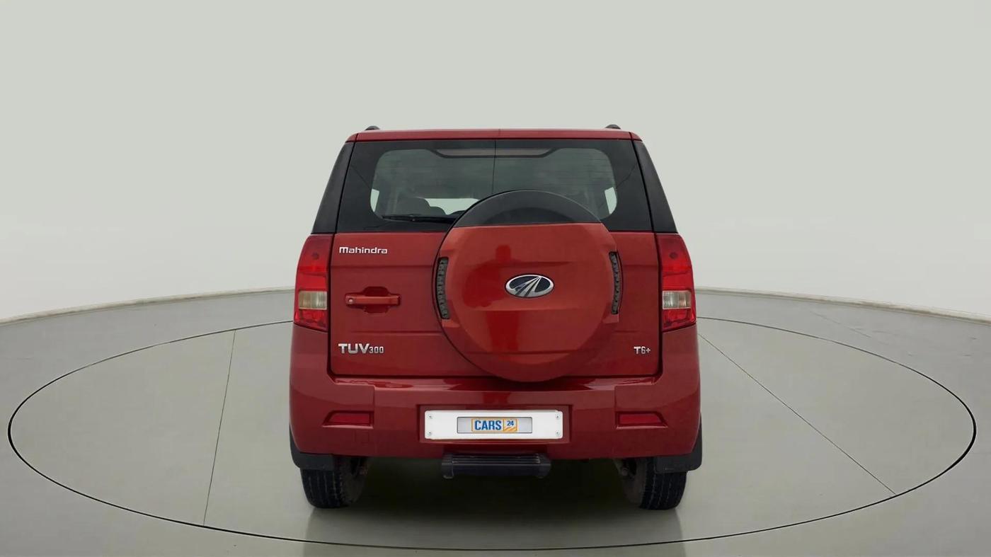 2019 Mahindra TUV300 T6 PLUS, Diesel, Manual, 27,013 km, Back/Rear