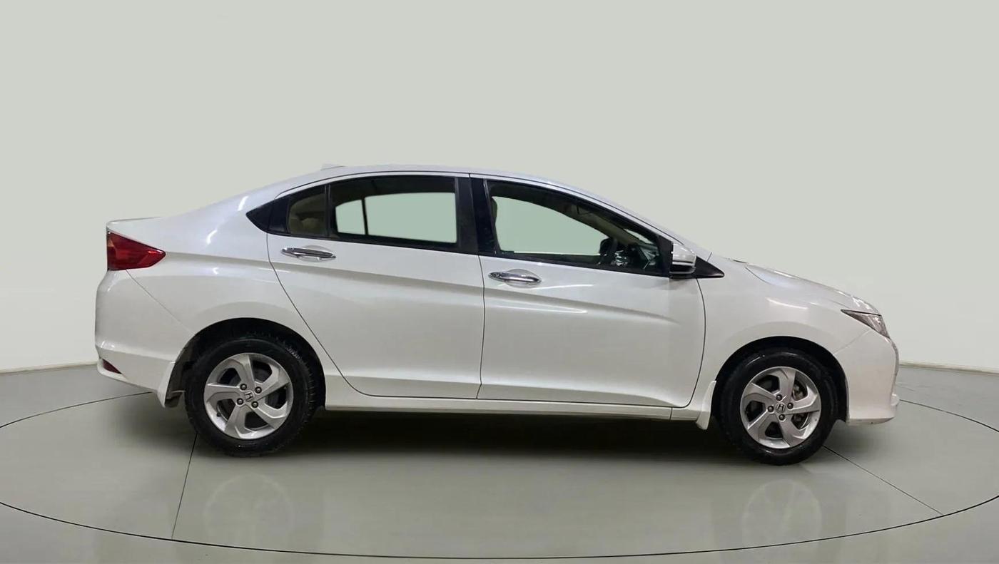 2015 Honda City 1.5L I-VTEC V MT, Petrol, Manual, 67,845 km, Right Side View