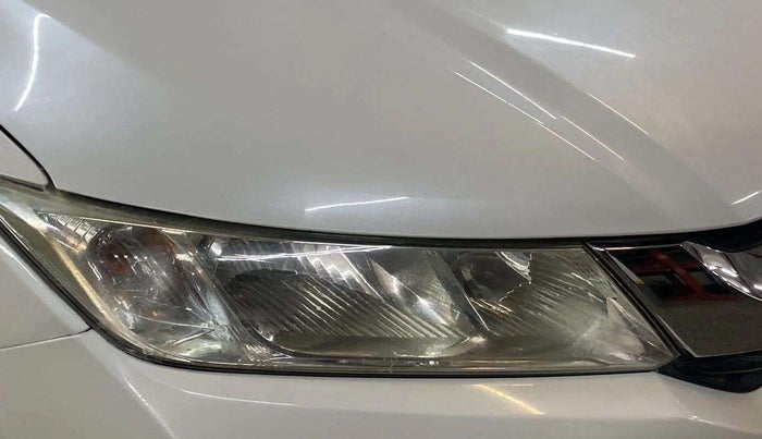 2015 Honda City 1.5L I-VTEC V MT, Petrol, Manual, 67,714 km, Right headlight - Clamp has minor damage