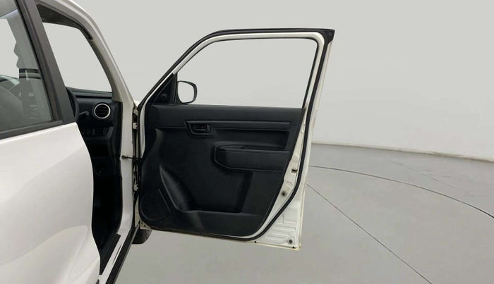 2019 Maruti S PRESSO VXI+, Petrol, Manual, 85,444 km, RHS Front Door