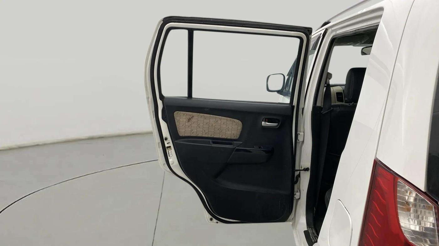 2017 Maruti Wagon R 1.0 VXI, Petrol, Manual, 42,152 km, LHS Rear Door