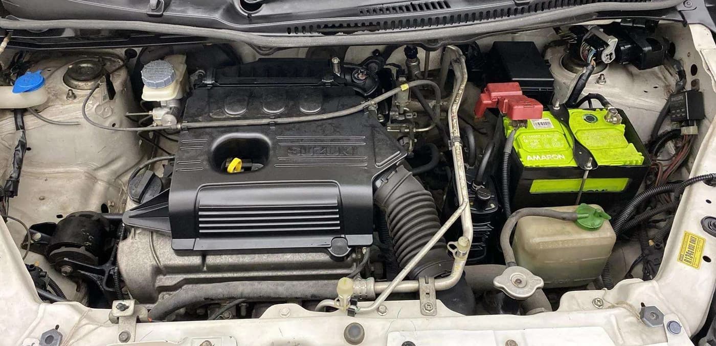2017 Maruti Wagon R 1.0 VXI, Petrol, Manual, 42,152 km, Engine View