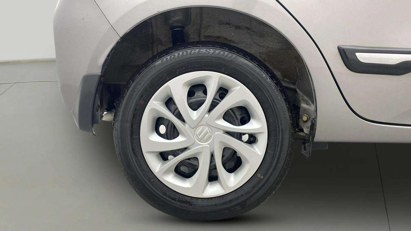 2023 Maruti Celerio ZXI AMT, Petrol, Automatic, 2,858 km, Right Rear Wheel