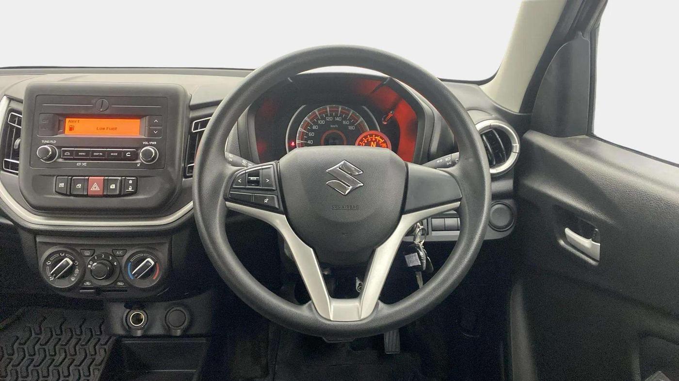 2023 Maruti Celerio ZXI AMT, Petrol, Automatic, 2,858 km, Steering Wheel Close Up