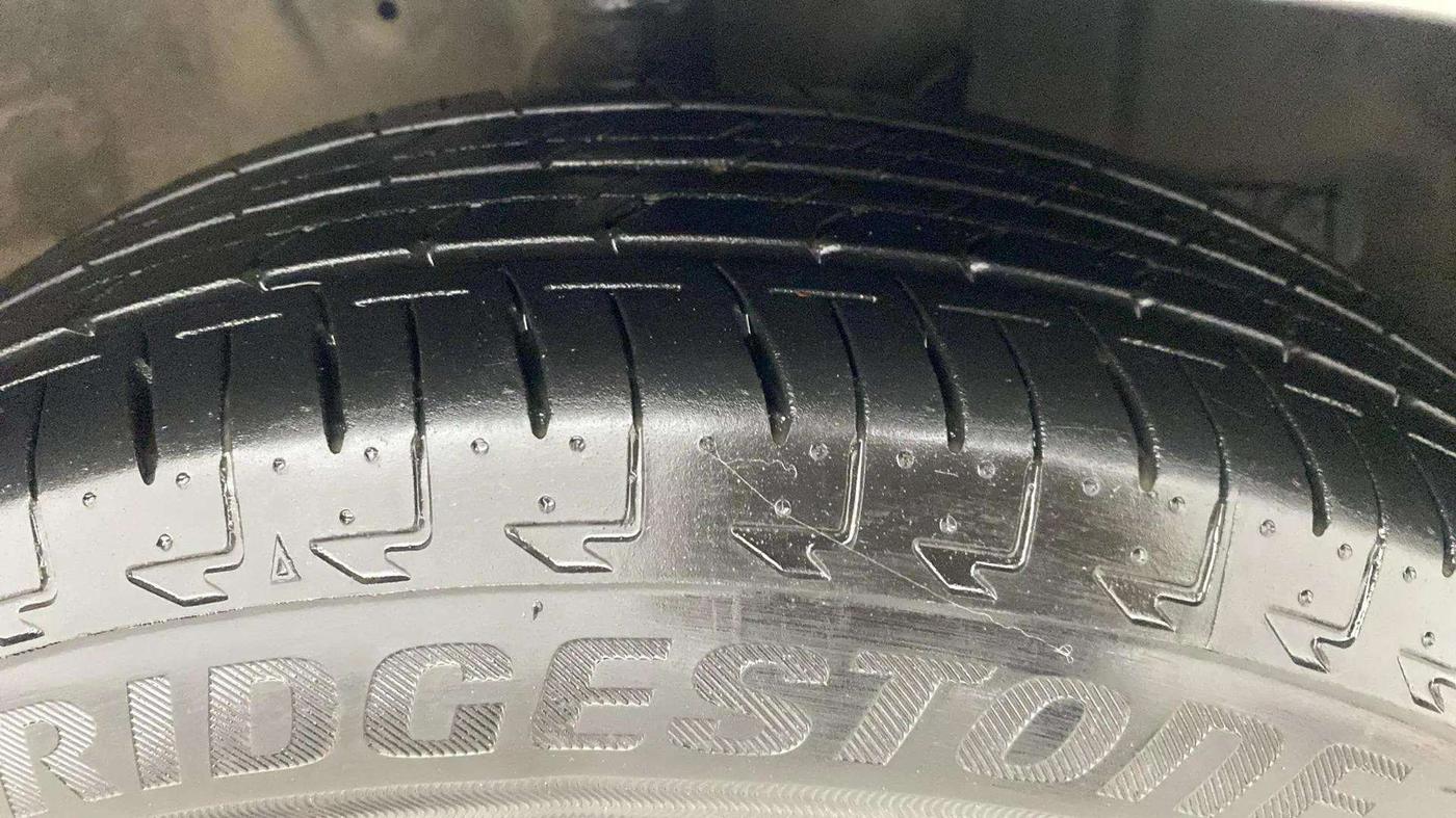 2023 Maruti Celerio ZXI AMT, Petrol, Automatic, 2,858 km, Right Front Tyre Tread