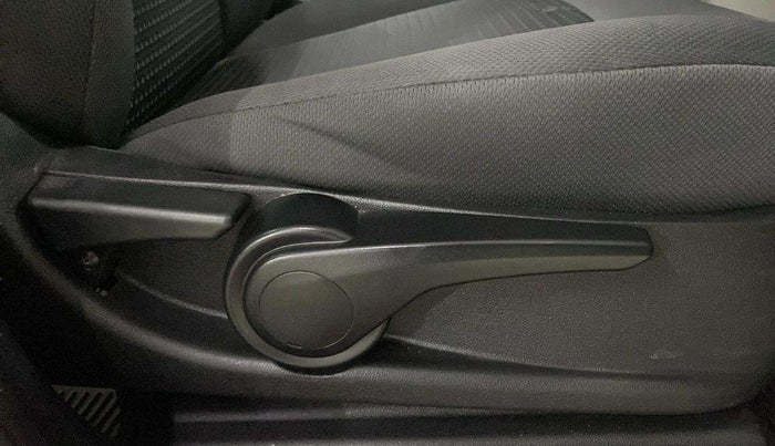 2018 Tata Tiago XZA PETROL, Petrol, Automatic, 36,351 km, Driver Side Adjustment Panel