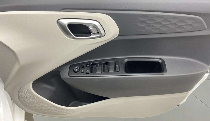 2021 Hyundai AURA SX PLUS 1.2 AMT, Petrol, Automatic, 18,326 km, Driver Side Door Panels Control