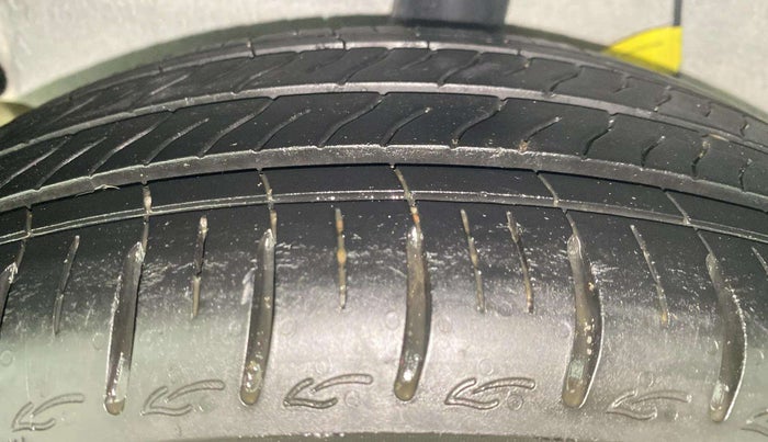 2021 Hyundai AURA SX PLUS 1.2 AMT, Petrol, Automatic, 18,326 km, Right Rear Tyre Tread