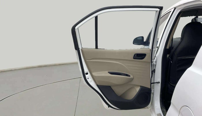 2021 Hyundai NEW SANTRO MAGNA, Petrol, Manual, 8,987 km, LHS Rear Door