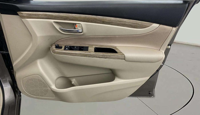 2019 Maruti Ciaz SIGMA 1.5 SHVS MT  PETROL, Petrol, Manual, 85,181 km, Driver Side Door Panels Control