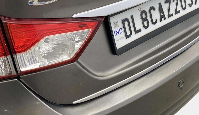 2019 Maruti Ciaz SIGMA 1.5 SHVS MT  PETROL, Petrol, Manual, 85,181 km, Dicky (Boot door) - Minor scratches