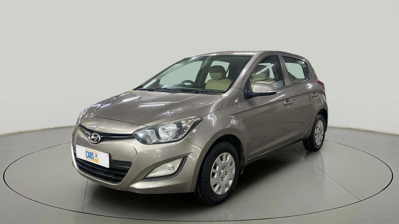2013 Hyundai i20 MAGNA 1.2, CNG, Manual, 86,528 km, Left Front Diagonal