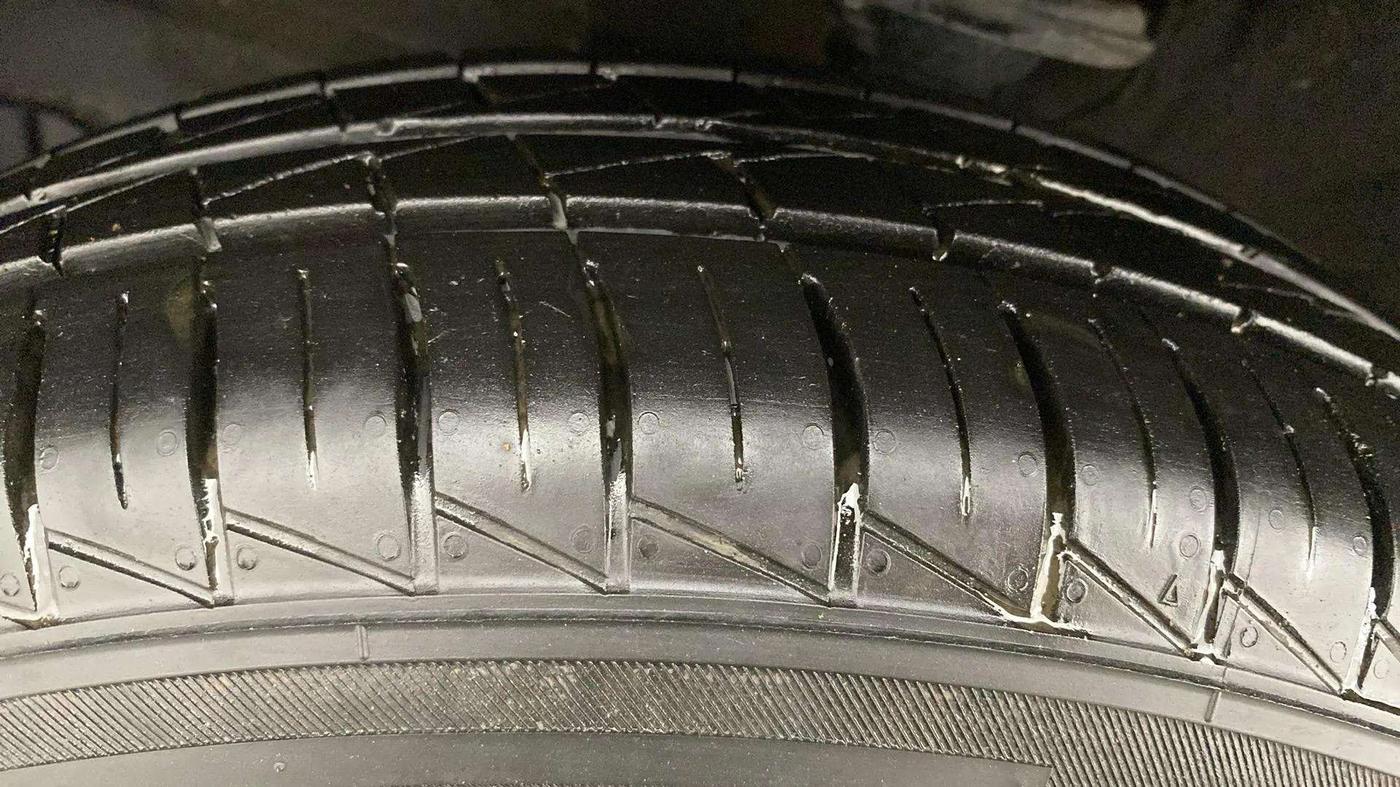 2024 Maruti S PRESSO VXI PLUS (O) AMT, Petrol, Automatic, 9,204 km, Left Front Tyre Tread