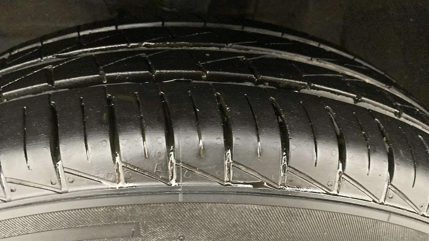2024 Maruti S PRESSO VXI PLUS (O) AMT, Petrol, Automatic, 9,204 km, Right Front Tyre Tread