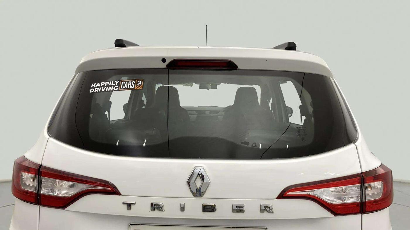 2021 Renault TRIBER RXT AMT, Petrol, Automatic, 17,406 km, Rear Windshield